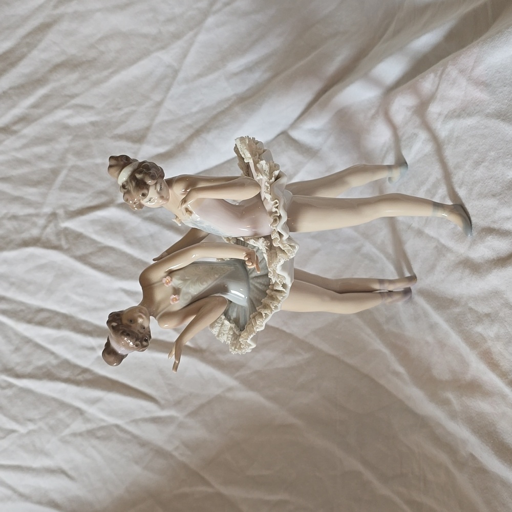 Vintage 1990 Lladro Ballet Dress Rehearsal Porcelain figure